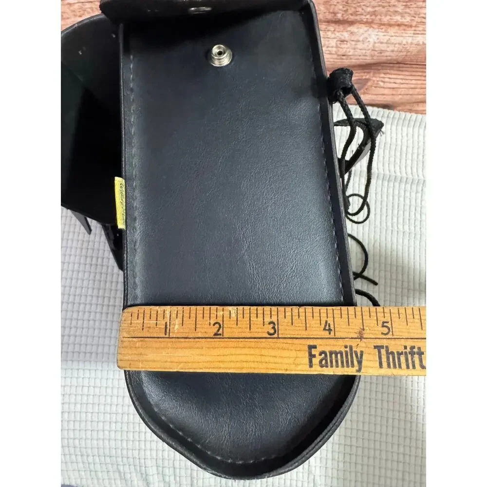 Willie and Max Black Saddlebag motorcycle with clips